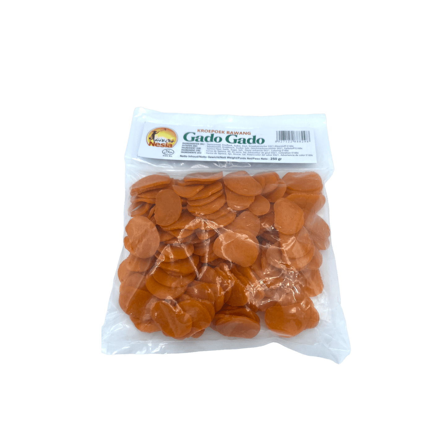 Knusprige Kerupuk Bawang Gado Gado von Nesia Food, goldgelb und gewürzt, liegen auf einem weißen Teller.